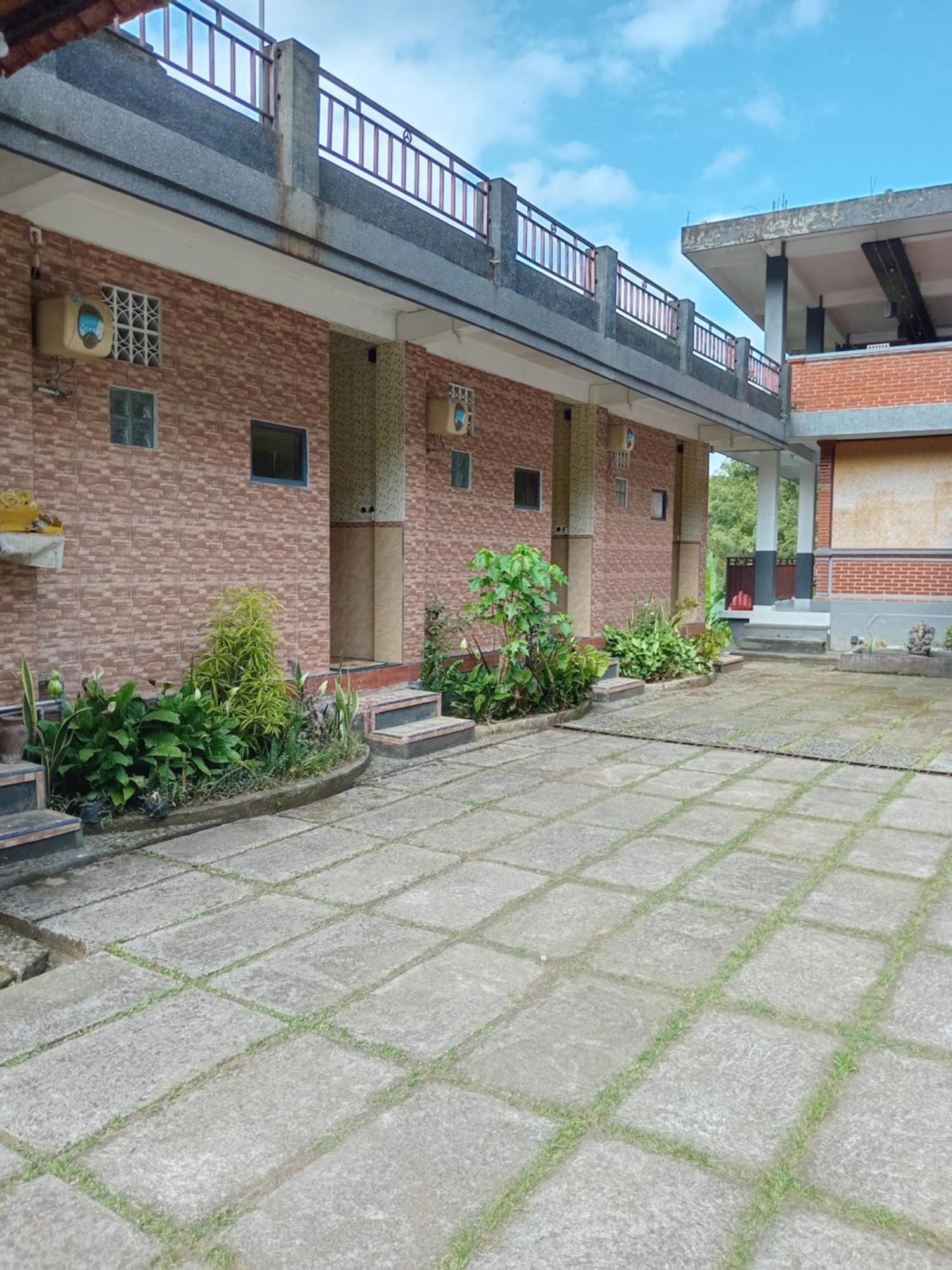 Kanaya Homestay & Warung Heaven Мундук Экстерьер фото