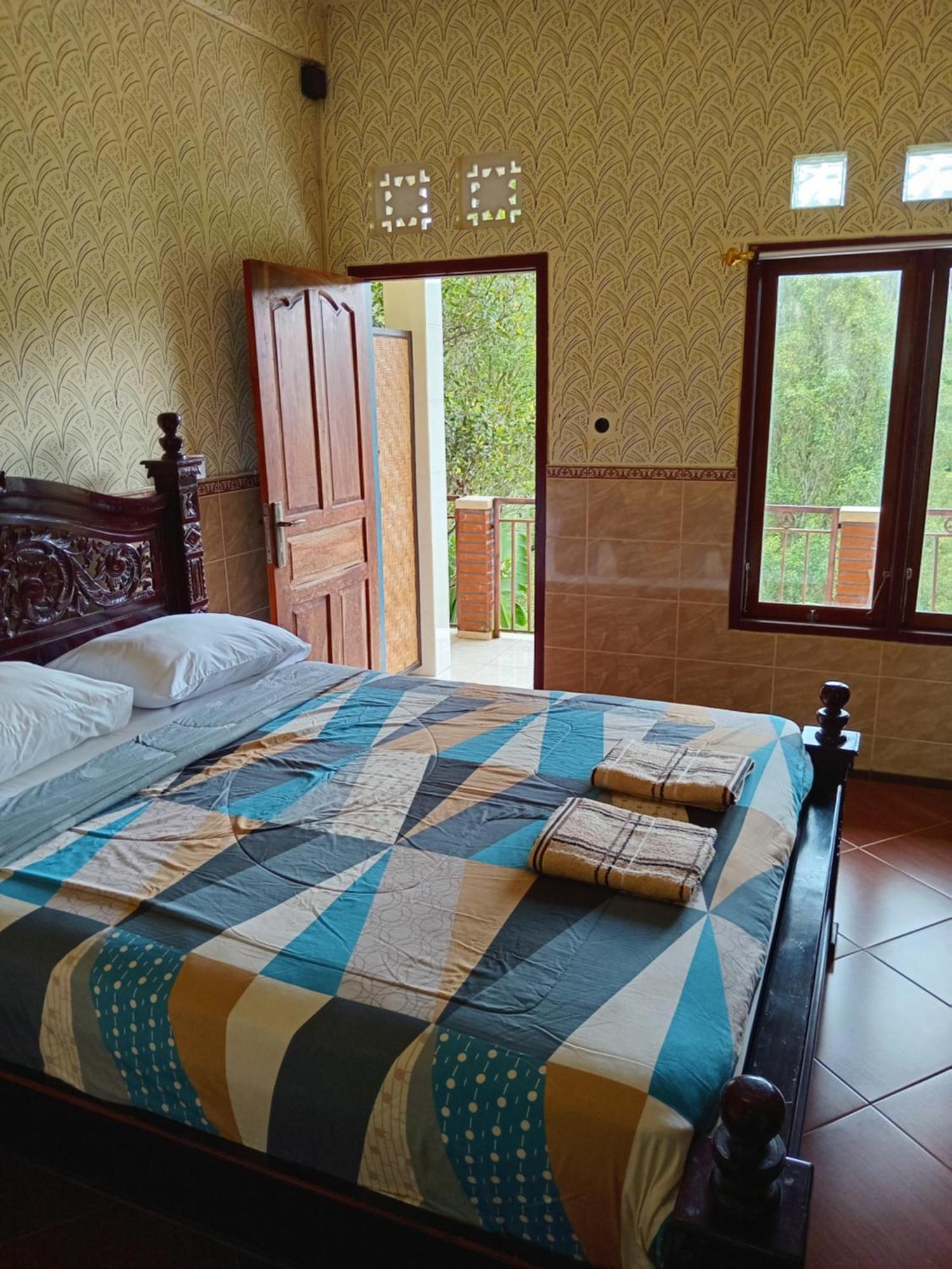 Kanaya Homestay & Warung Heaven Мундук Экстерьер фото